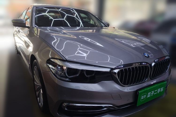 Used BMW 5 Series 2018 Revised Version 530Li Leading Edition Luxury Package Front Right 45 Deg
