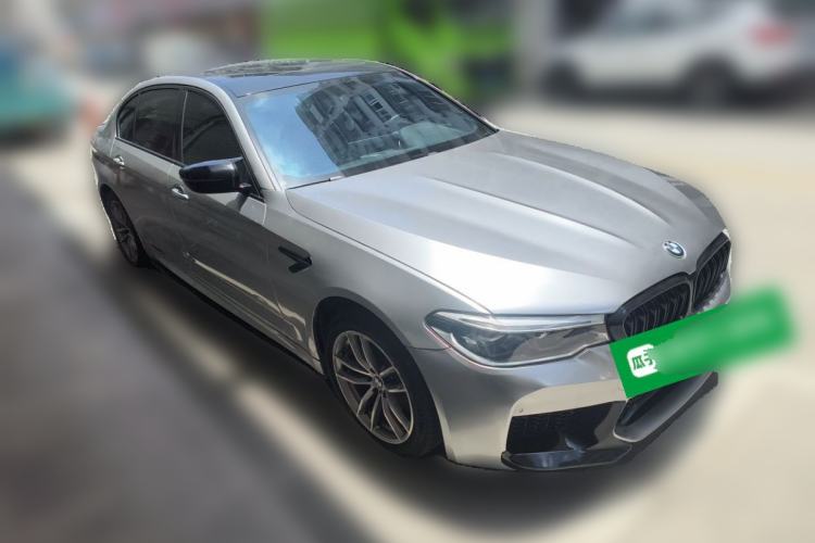 Used BMW 5 Series 2018 525Li M Sport Package Front Right 45 Deg