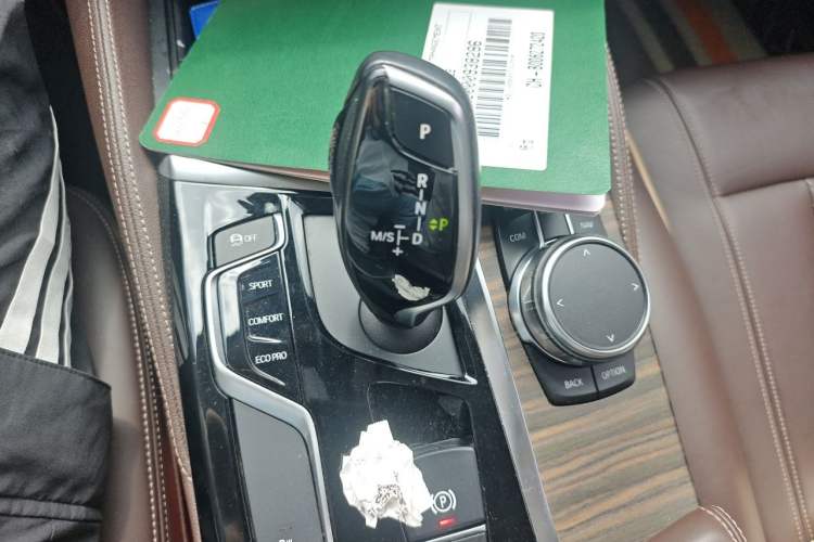 Used BMW 5 Series 2018 Revised Version 530Li Leading Edition Luxury Package Gear Lever