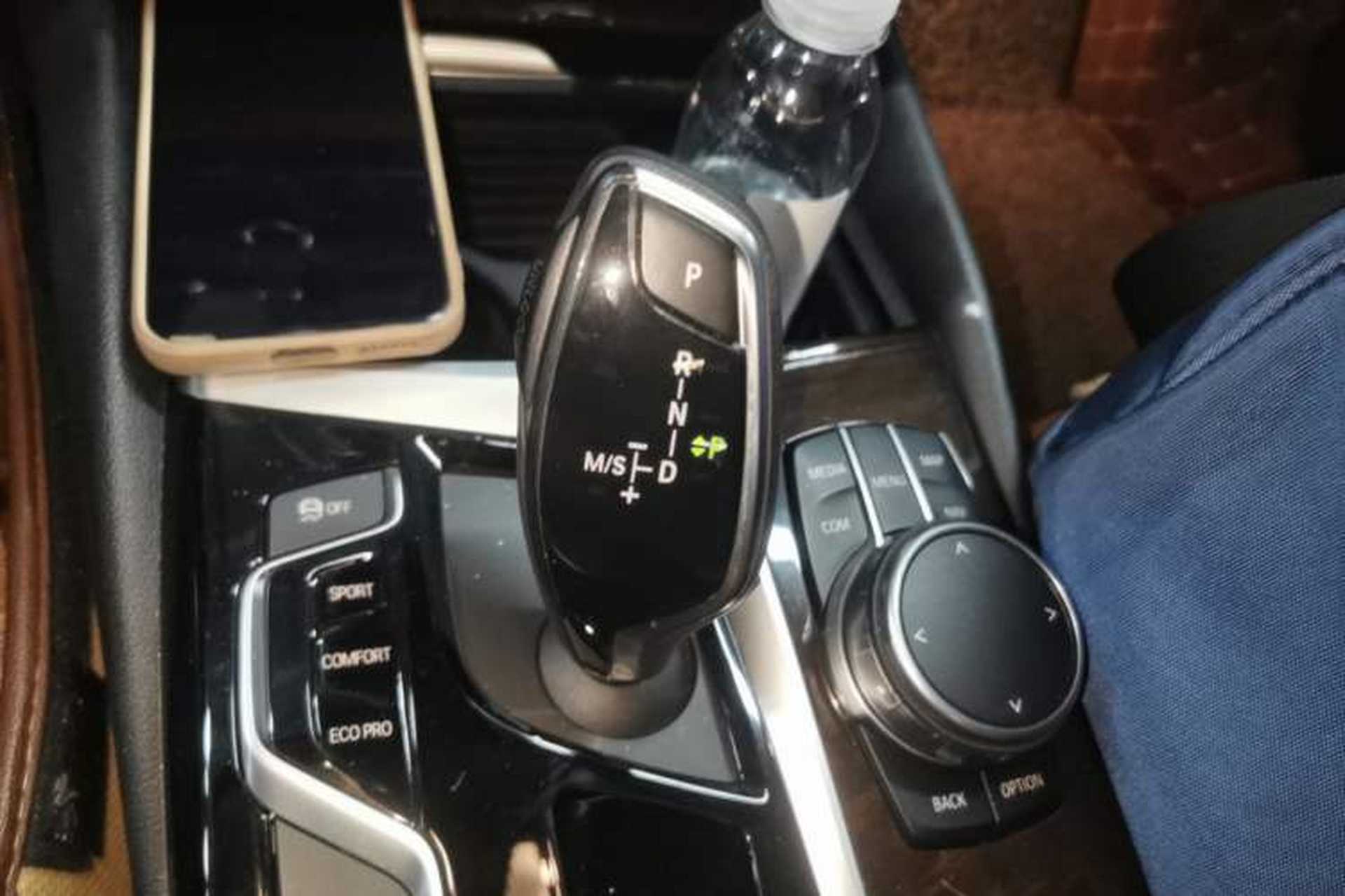 Used BMW 5 Series 2018 528Li Launch Special Edition Gear Lever