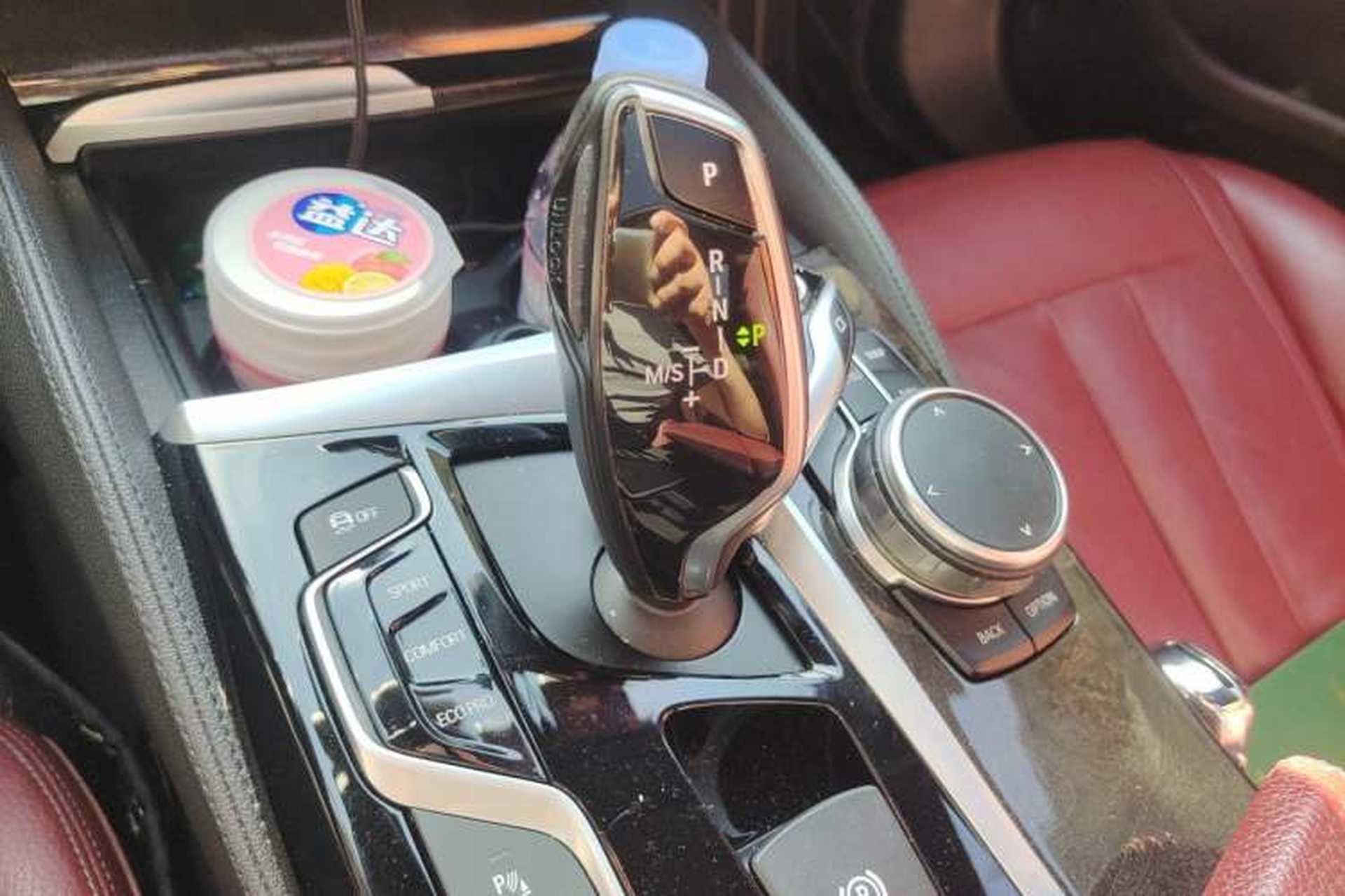 Used BMW 5 Series 2018 Restyled 530Li Luxury Edition M Sport Package Gear Lever