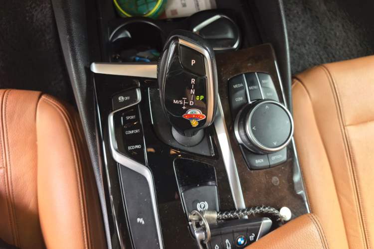 Used BMW 5 Series 2018 528Li Launch Special Edition Gear Lever