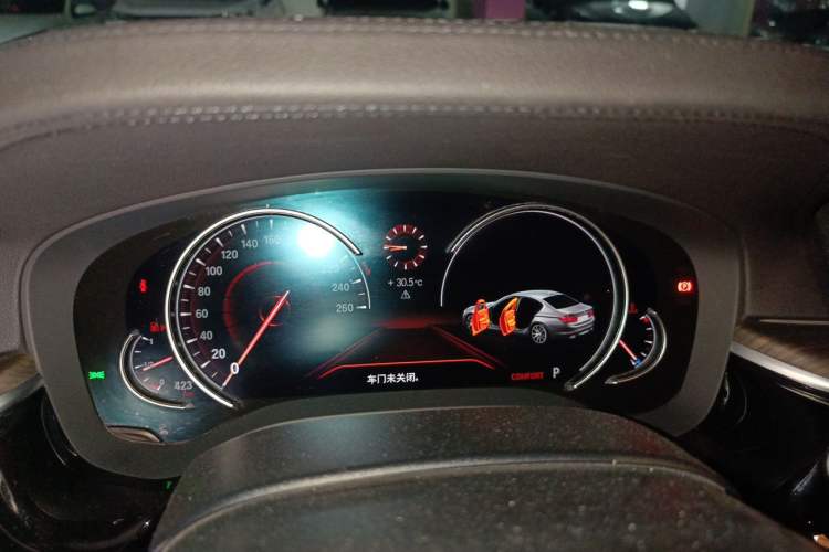 Used BMW 5 Series 2018 Revised Version 530Li Leading Edition Luxury Package Instrument Cluster
