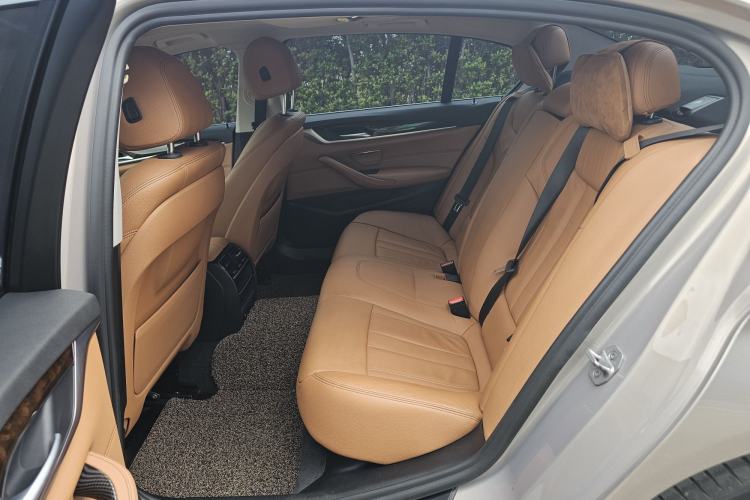 Used BMW 5 Series 2018 528Li Launch Special Edition Interior 1