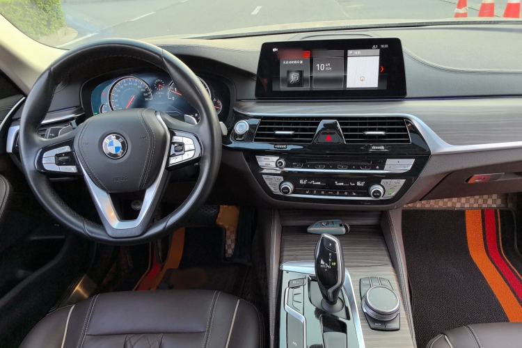 Used BMW 5 Series 2018 Revised Version 530Li Leading Edition Luxury Package Interior 1