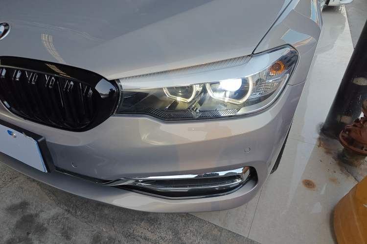 Used BMW 5 Series 2018 530Li Leading Edition Luxury Package Left Front Headlight