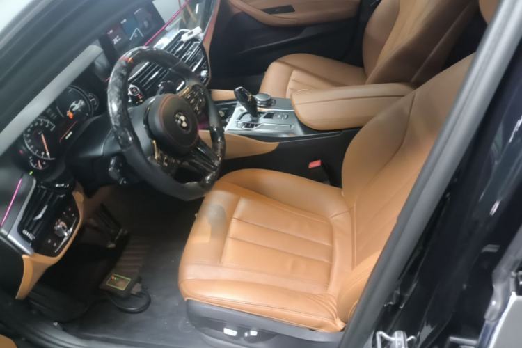 Used BMW 5 Series 2018 530Li Leading Model M Sport Package Left Front Seat