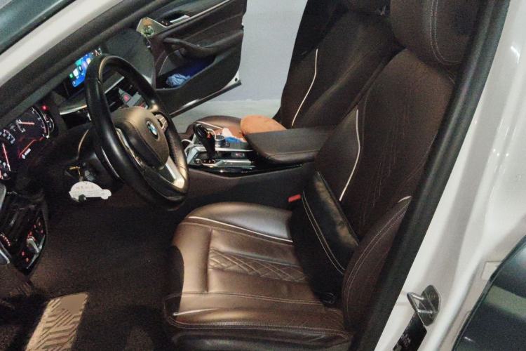 Used BMW 5 Series 2018 Facelifted 530Li Luxury Edition Premium Package Left Front Seat