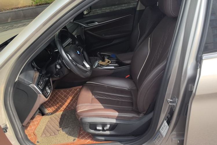 Used BMW 5 Series 2018 Revised Version 530Li Leading Edition Luxury Package Left Front Seat