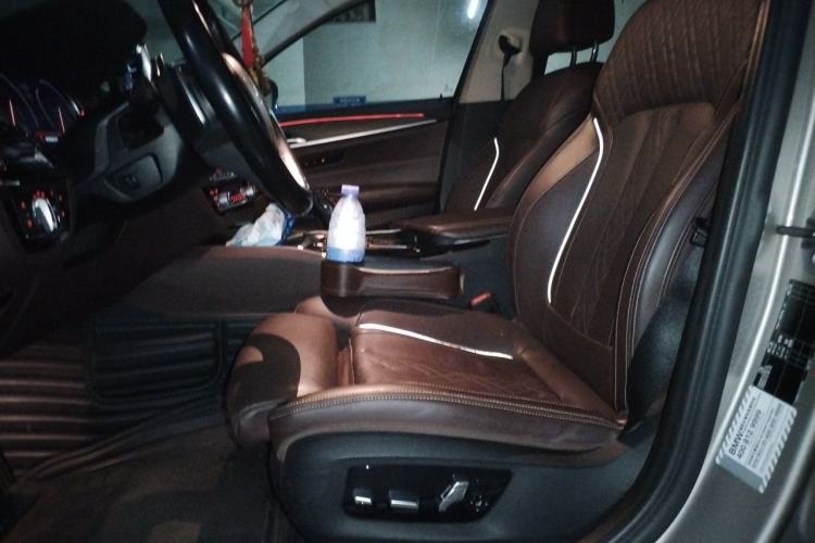 Used BMW 5 Series 2018 Revised 540Li Executive Edition Left Front Seat