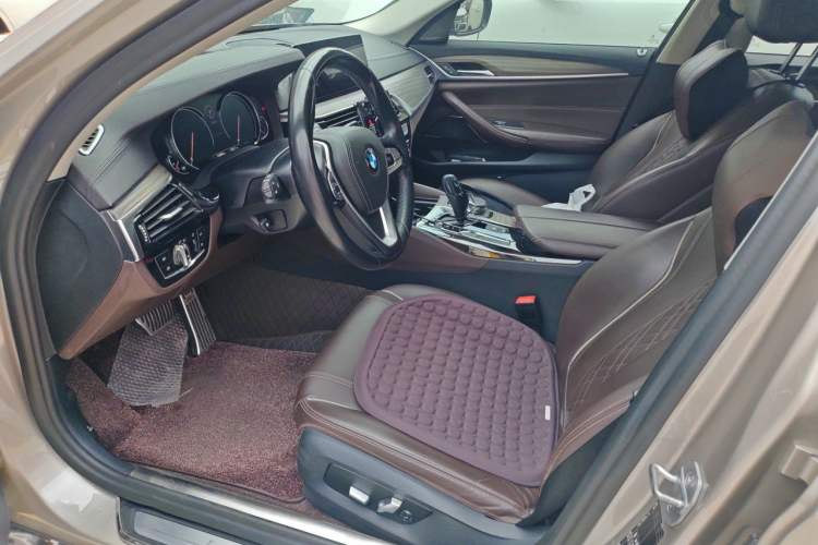 Used BMW 5 Series 2018 Facelifted 530Li Luxury Edition Premium Package Left Front Seat