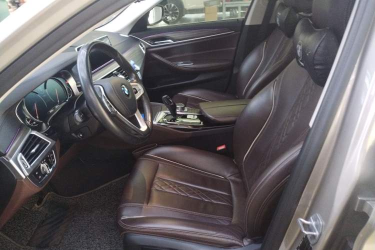 Used BMW 5 Series 2018 Revised Version 530Li Leading Edition Luxury Package Left Front Seat