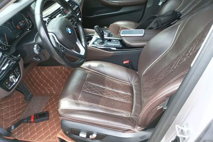 Used BMW 5 Series 2018 530Li Leading Edition Luxury Package Left Front Seat