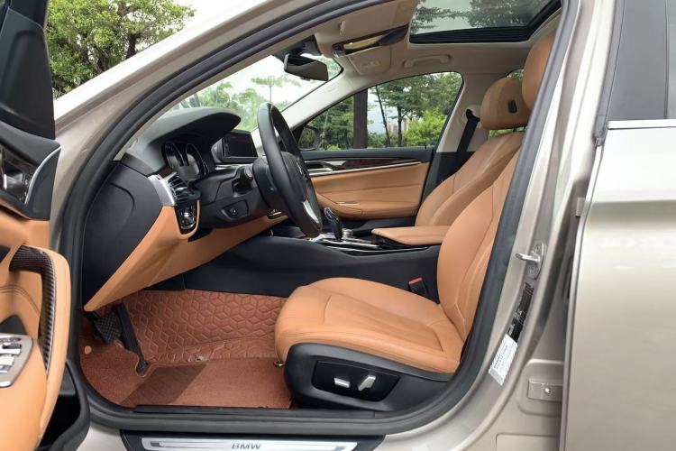 Used BMW 5 Series 2018 528Li Launch Special Edition Left Front Seat