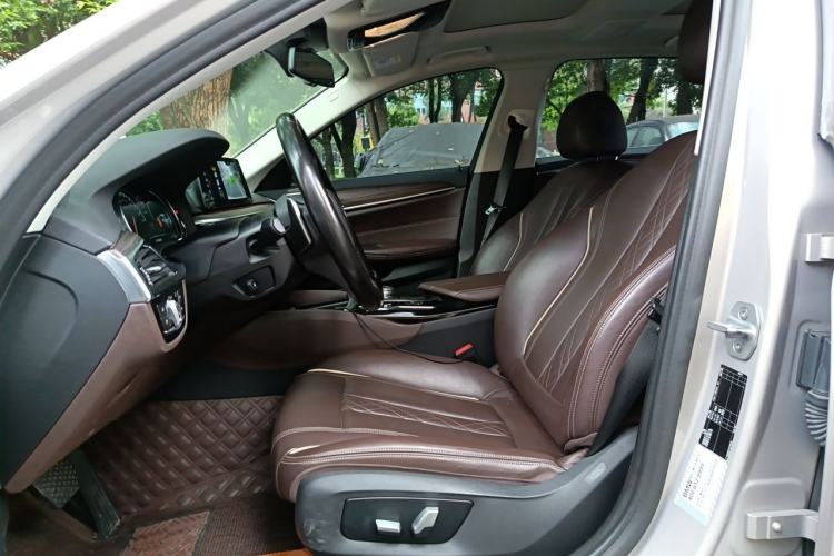 Used BMW 5 Series 2018 530Li Leading Edition Luxury Package Left Front Seat