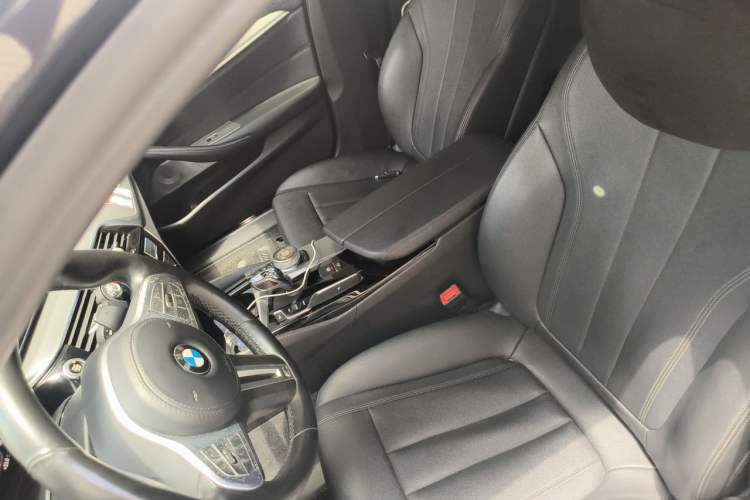 Used BMW 5 Series 2018 525Li M Sport Package Left Front Seat