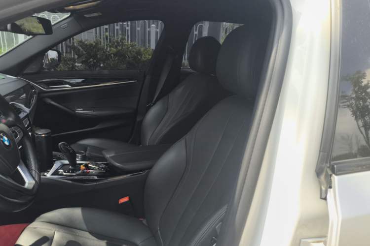 Used BMW 5 Series 2018 525Li M Sport Package Left Front Seat