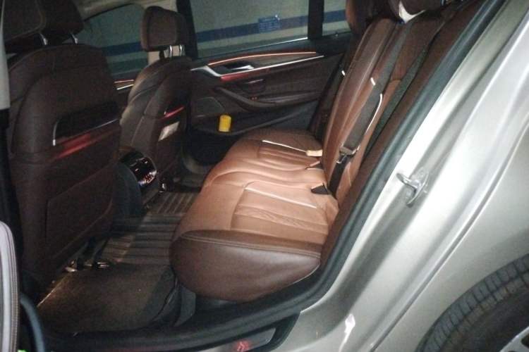Used BMW 5 Series 2018 Revised 540Li Executive Edition Left Rear Seat