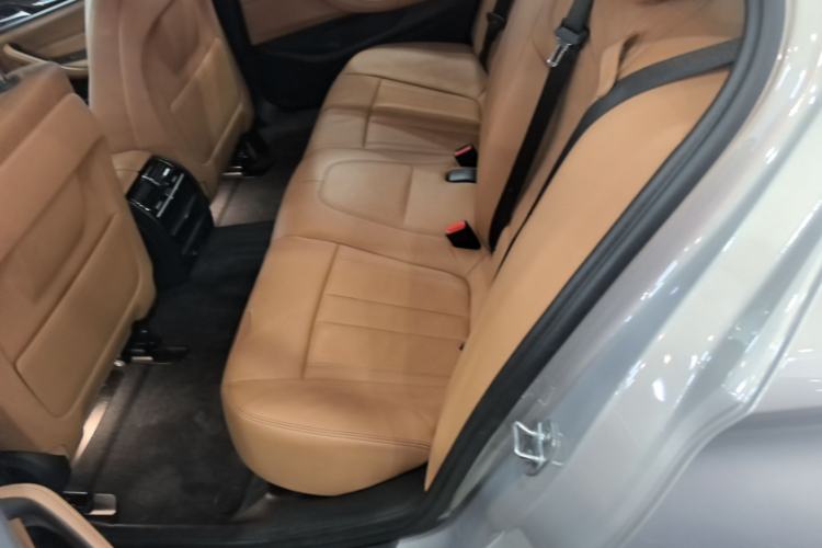 Used BMW 5 Series 2018 528Li Launch Special Edition Left Rear Seat