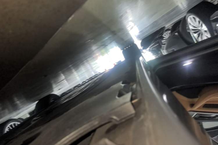 Used BMW 5 Series 2018 528Li Launch Special Edition Left Side Sill