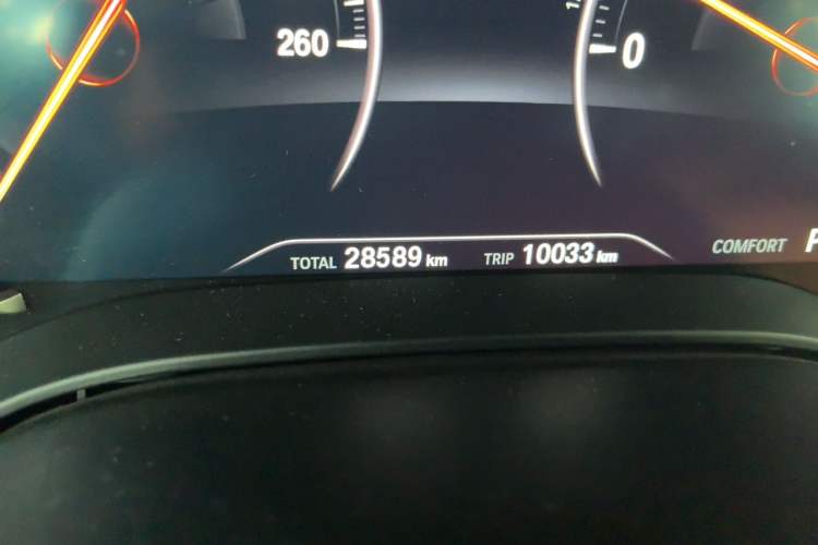 Used BMW 5 Series 2018 525i M Sport Package Odometer Close Up