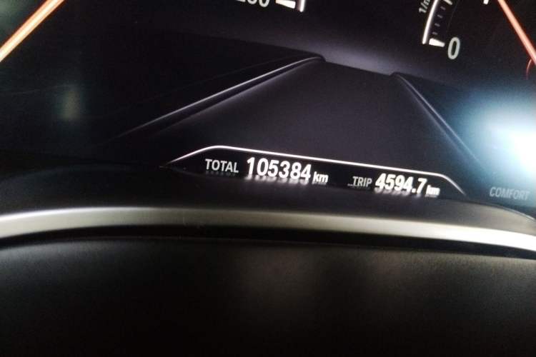 Used BMW 5 Series 2018 Revised Version 530Li Leading Edition Luxury Package Odometer Close Up