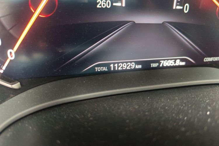 Used BMW 5 Series 2018 525Li Luxury Package Odometer Close Up