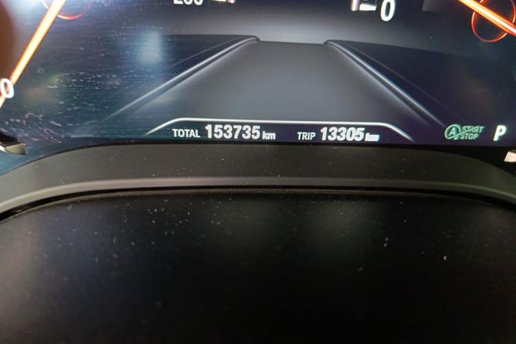 Used BMW 5 Series 2018 530Li Leading Edition Luxury Package Odometer Close Up