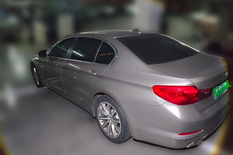 Used BMW 5 Series 2018 528Li Launch Special Edition Rear Left 45 Deg