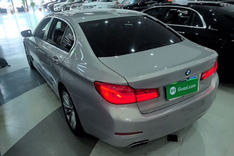 Used BMW 5 Series 2018 528Li Launch Special Edition Rear Left 45 Deg
