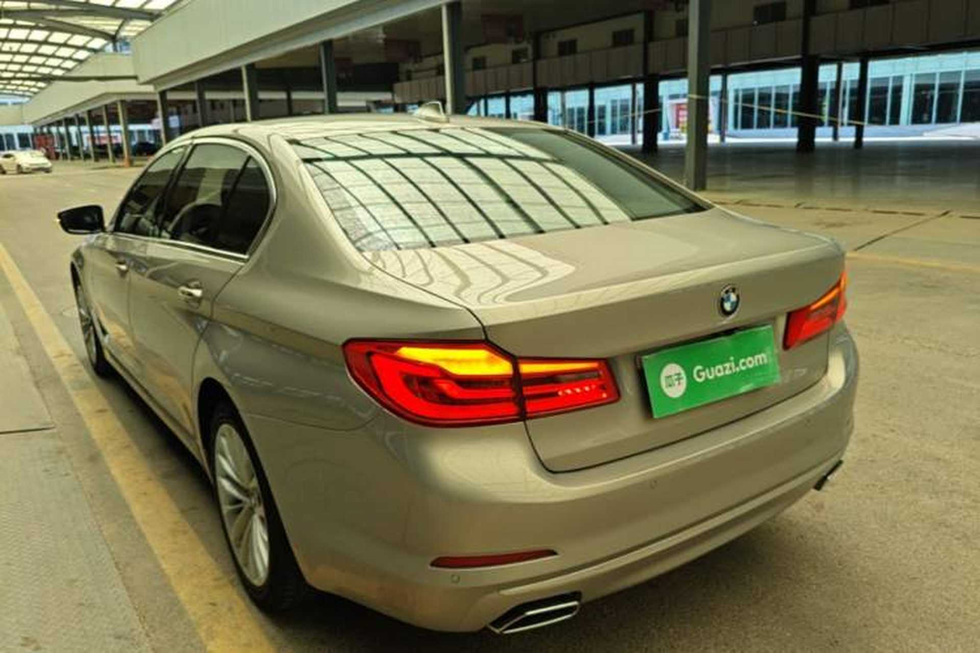 Used BMW 5 Series 2018 525Li Luxury Package Rear Left 45 Deg