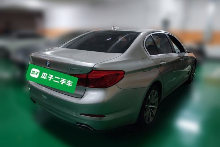 Used BMW 5 Series 2018 528Li Launch Special Edition Rear Right 45 Deg
