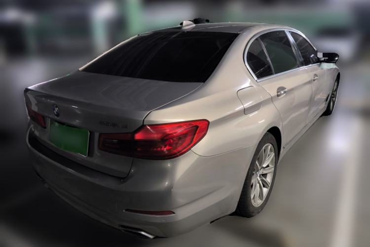 Used BMW 5 Series 2018 528Li Launch Special Edition Rear Right 45 Deg