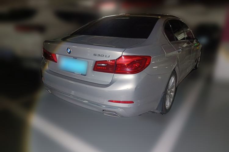 Used BMW 5 Series 2018 Revised Version 530Li Leading Edition Luxury Package Rear Right 45 Deg