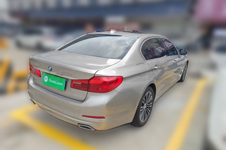 Used BMW 5 Series 2018 Facelifted 530Li Luxury Edition Premium Package Rear Right 45 Deg
