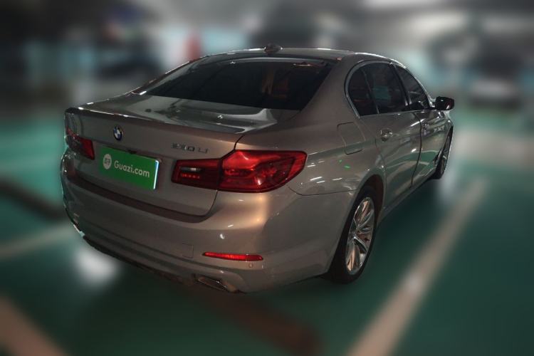 Used BMW 5 Series 2018 528Li Launch Special Edition Rear Right 45 Deg