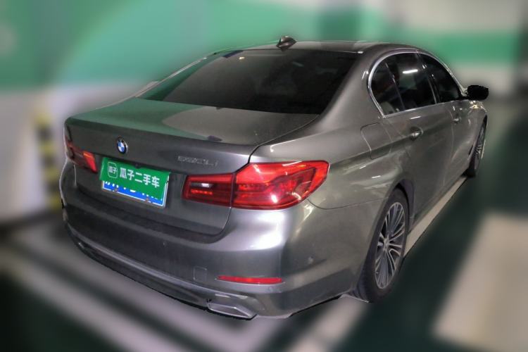 Used BMW 5 Series 2018 Facelifted 530Li Luxury Edition Premium Package Rear Right 45 Deg