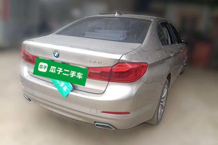 Used BMW 5 Series 2018 528Li Launch Special Edition Rear Right 45 Deg