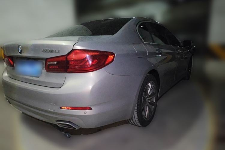 Used BMW 5 Series 2018 528Li Launch Special Edition Rear Right 45 Deg
