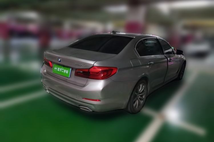 Used BMW 5 Series 2018 528Li Launch Special Edition Rear Right 45 Deg