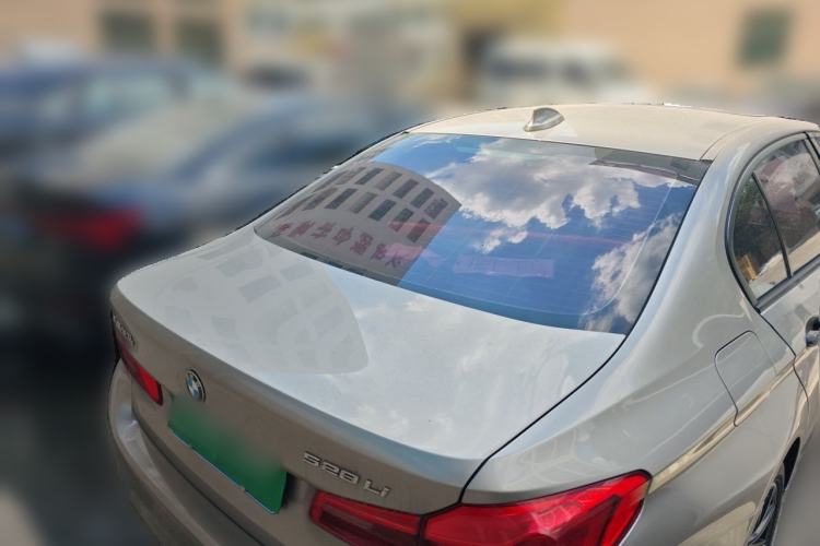 Used BMW 5 Series 2018 528Li Launch Special Edition Rear Right 45 Deg