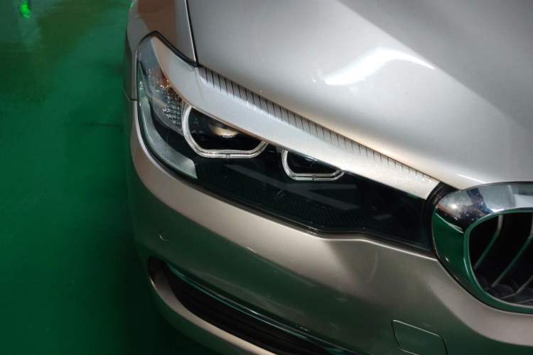 Used BMW 5 Series 2018 528Li Launch Special Edition Right Front Headlight