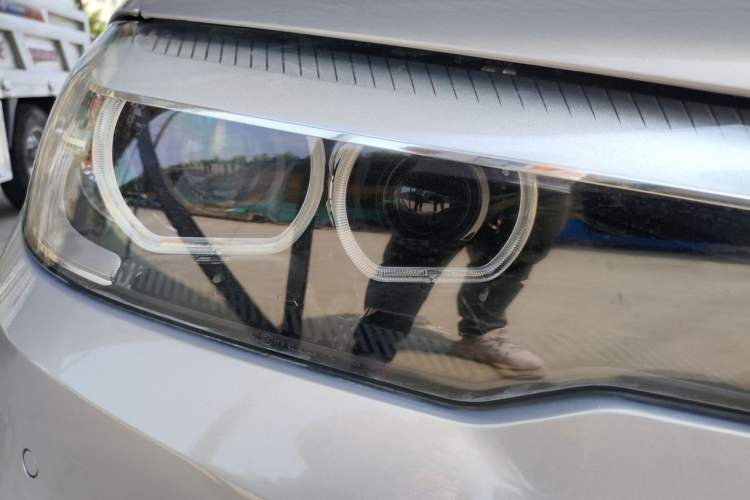 Used BMW 5 Series 2018 528Li Launch Special Edition Right Front Headlight