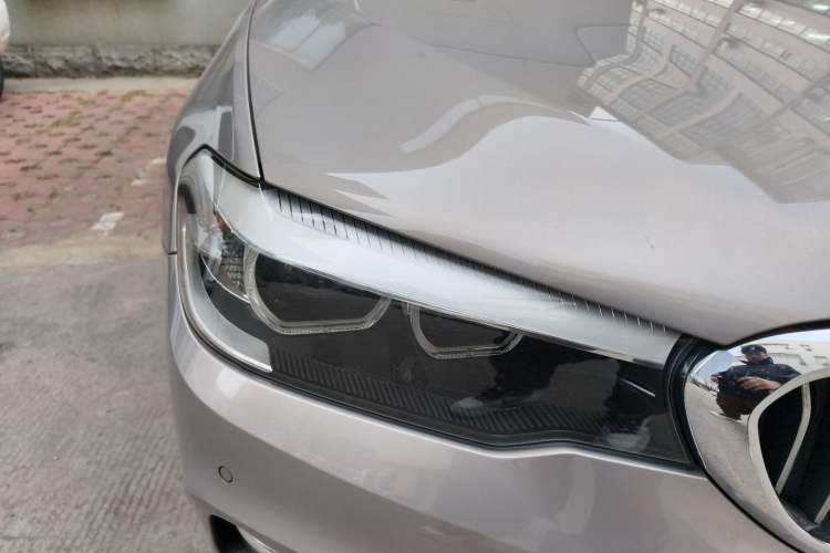 Used BMW 5 Series 2018 528Li Launch Special Edition Right Front Headlight