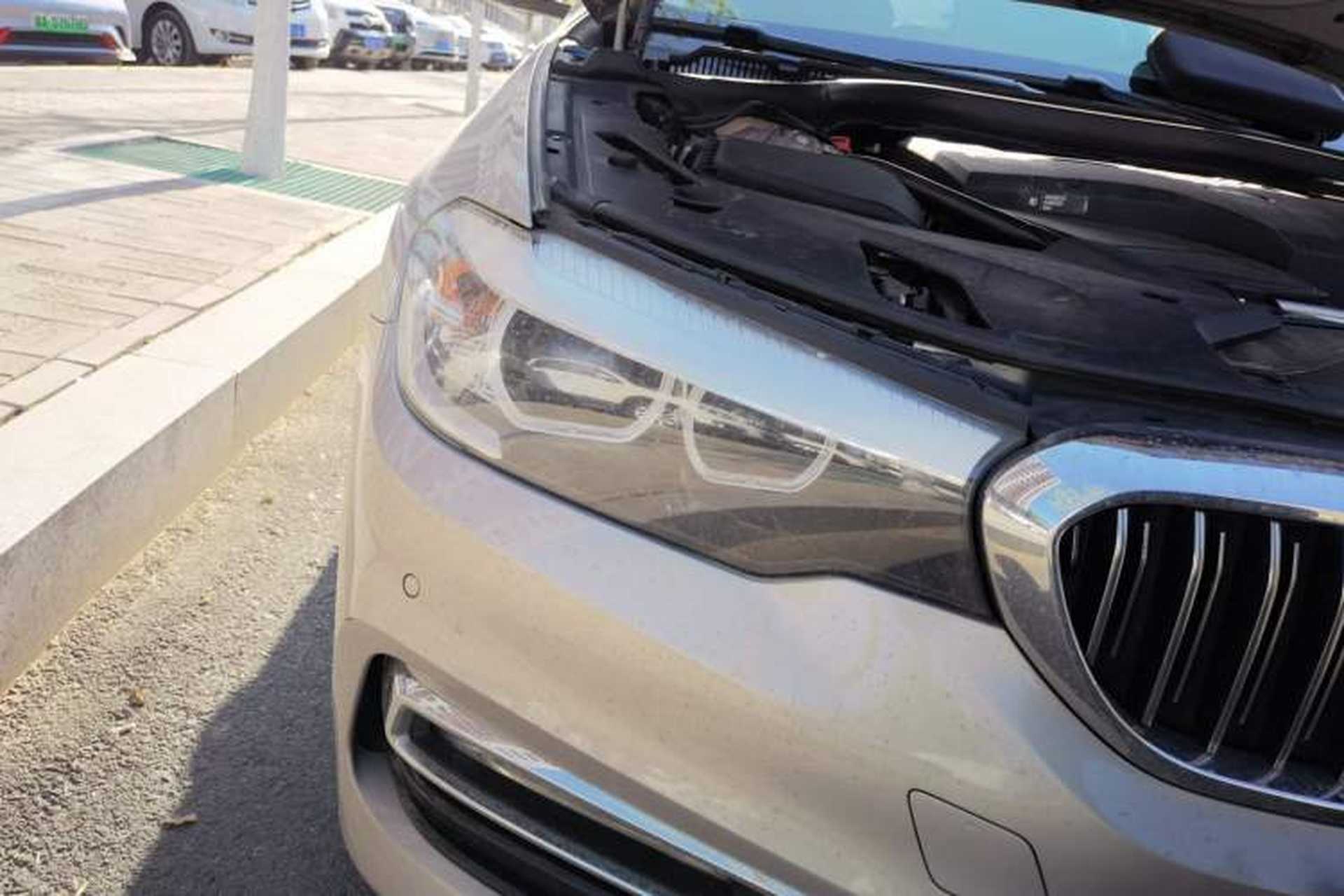 Used BMW 5 Series 2018 530Li xDrive Luxury Package Right Front Headlight