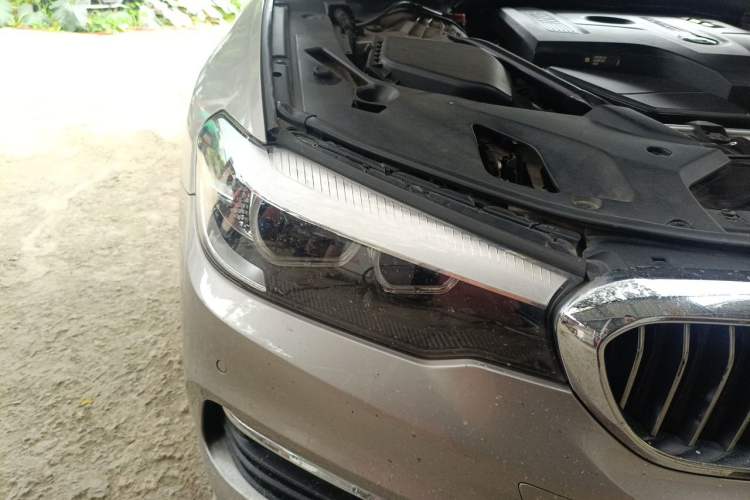 Used BMW 5 Series 2018 528Li Launch Special Edition Right Front Headlight