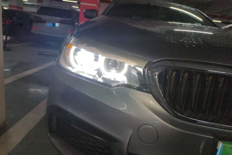 Used BMW 5 Series 2018 525i M Sport Package Right Front Headlight