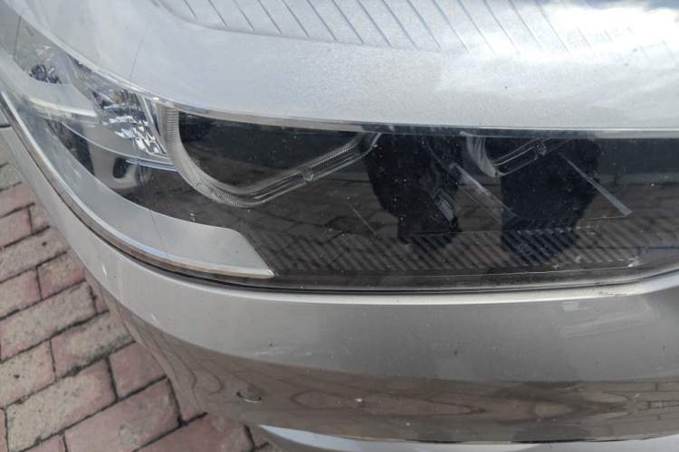 Used BMW 5 Series 2018 528Li Launch Special Edition Right Front Headlight