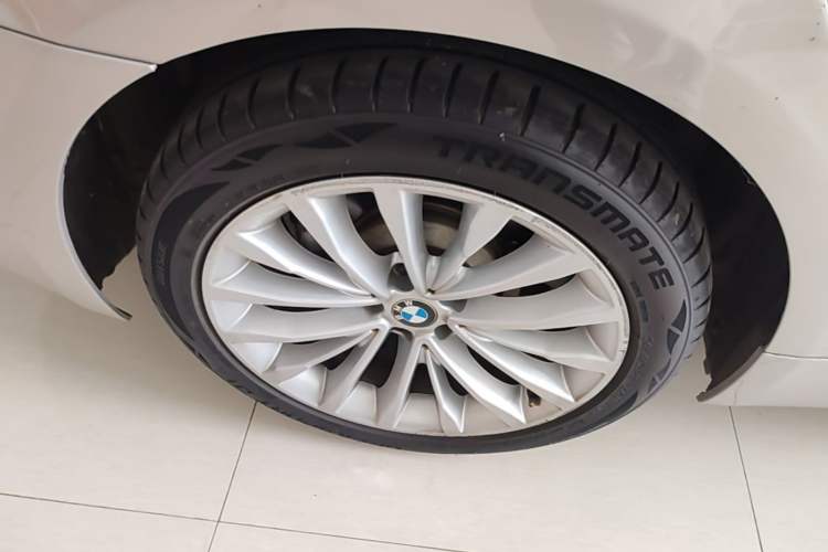 Used BMW 5 Series 2018 525Li Luxury Package Right Rear Wheel Hub