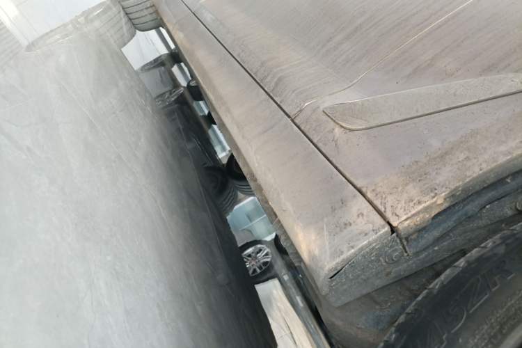 Used BMW 5 Series 2018 528Li Launch Special Edition Right Side Sill